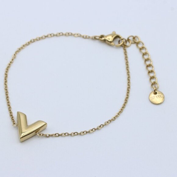 Yellow Gold Plated Chevron V Shape Charm Bracelet Adjustable, XPBL0624 - Picture 4 of 12